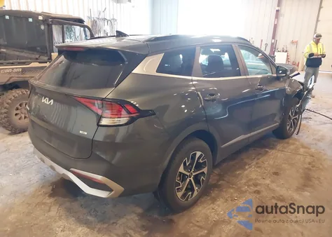 2024 Kia Sportage Hybrid Ex from USA, damaged, VIN KNDPVCDG8R7167218